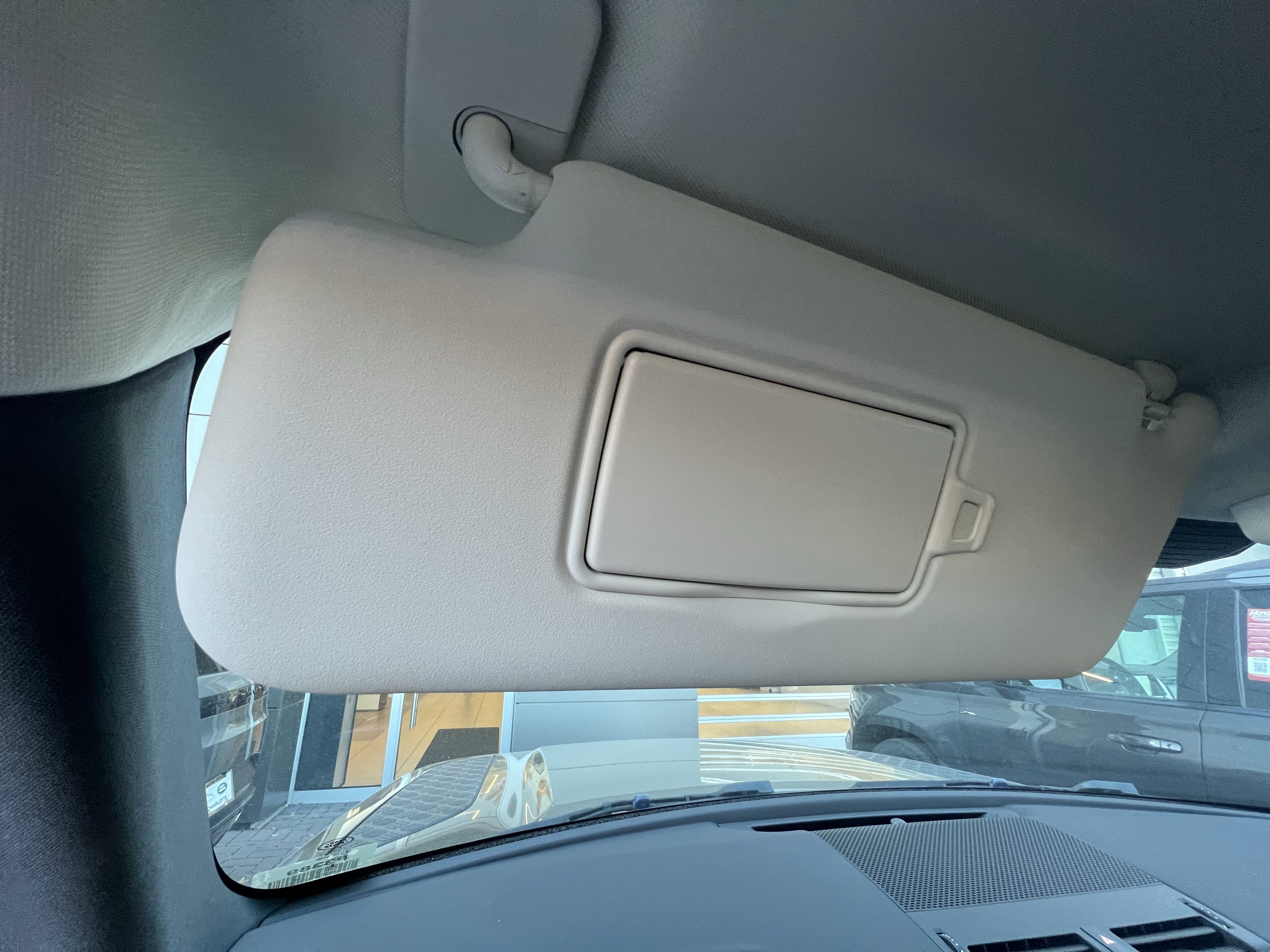 Certified 2023 Land Rover Defender 90 S image 24