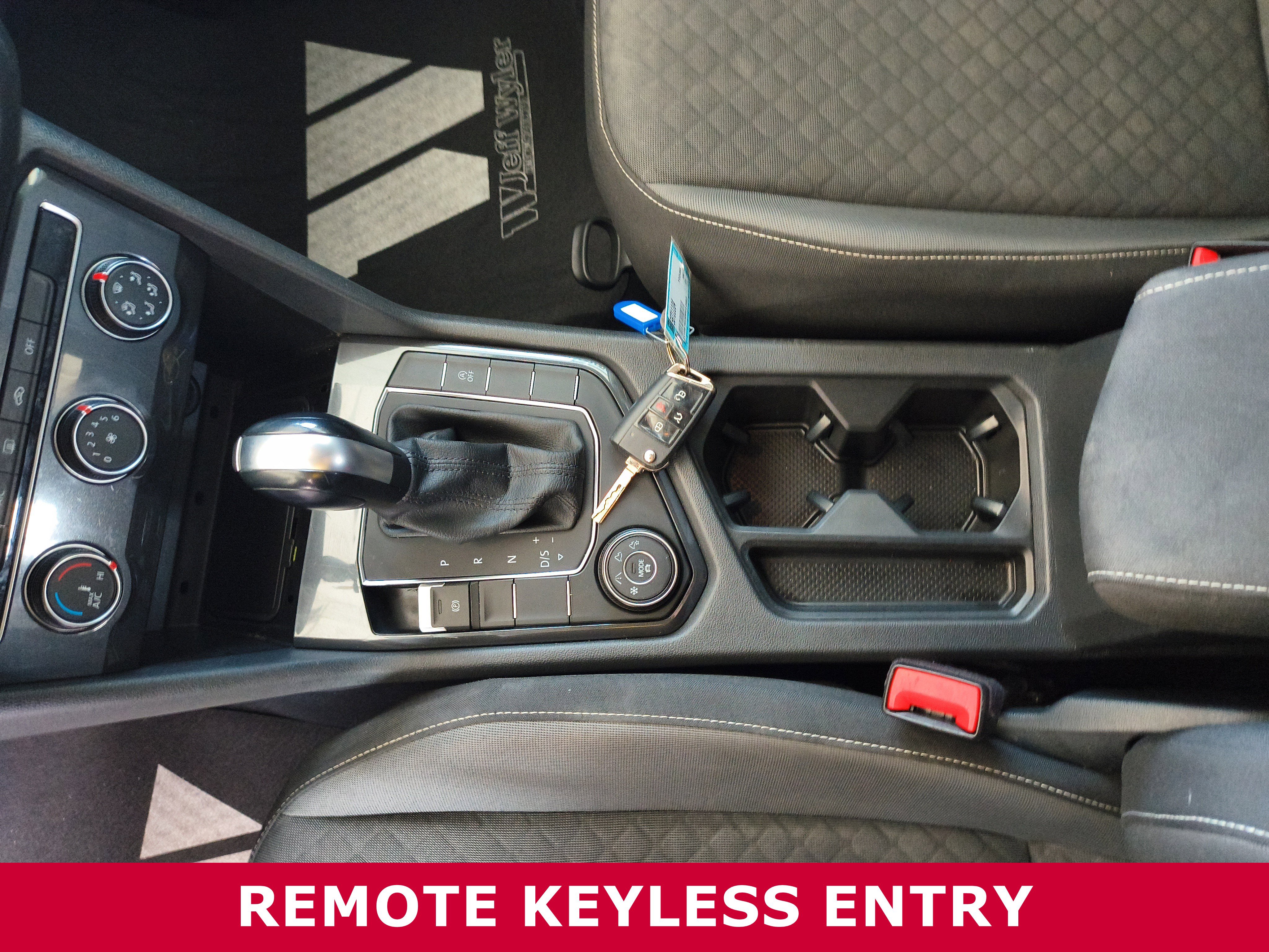 Used 2021 Volkswagen Tiguan S image 23