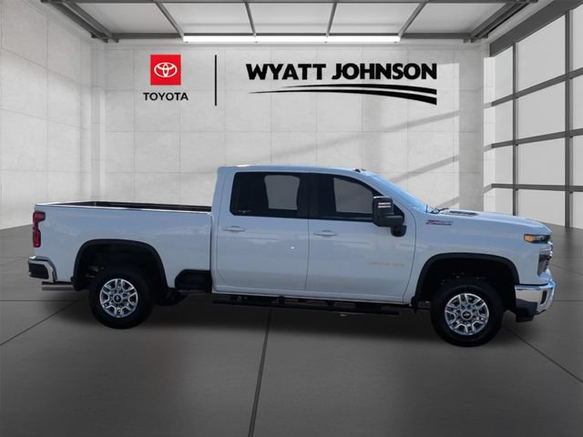 Used 2025 Chevrolet Silverado 2500 LT w/ All Star Edition AWD/4WD image 7
