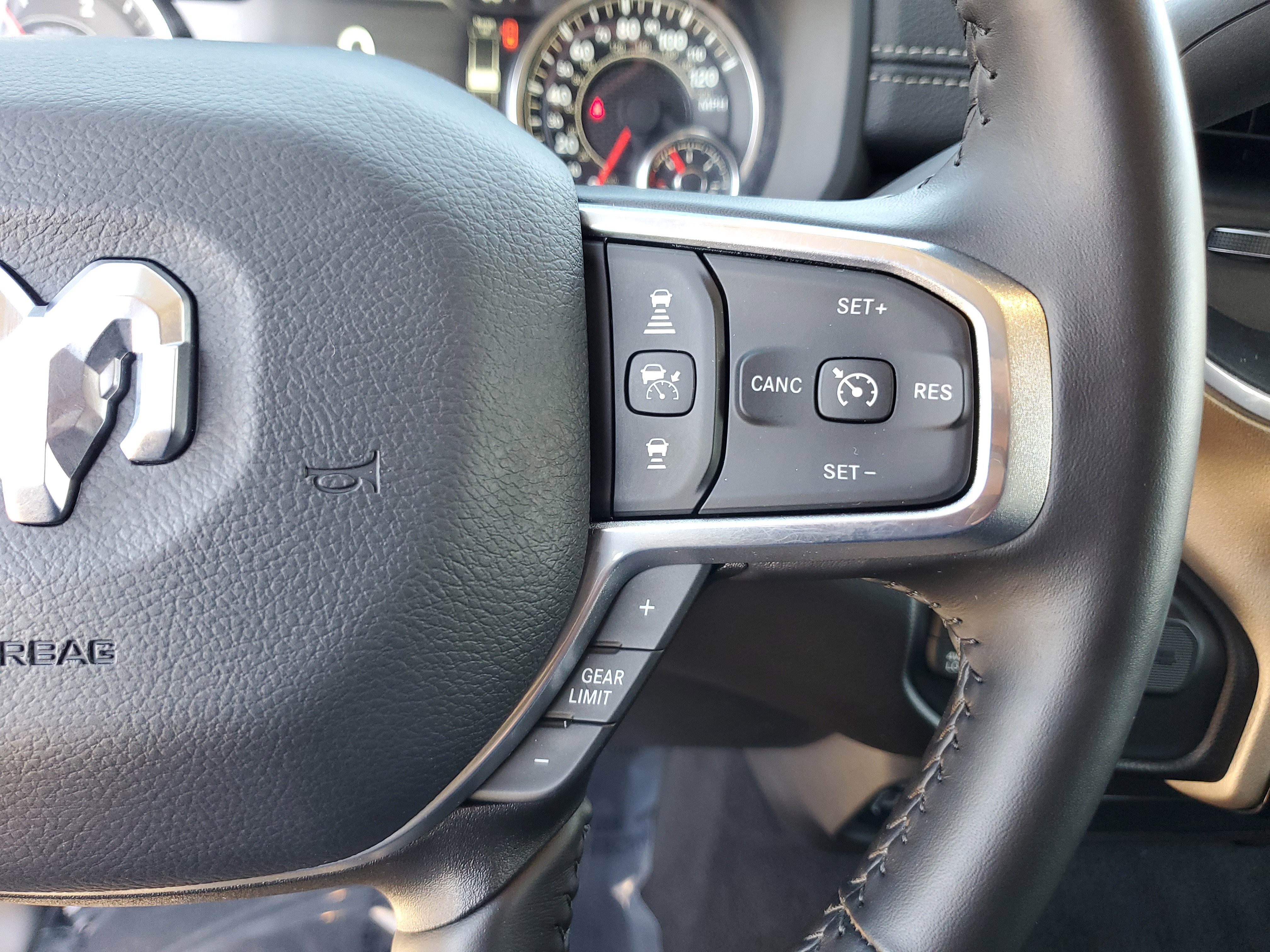 Used 2024 RAM 2500 Laramie w/ Safety Group image 27