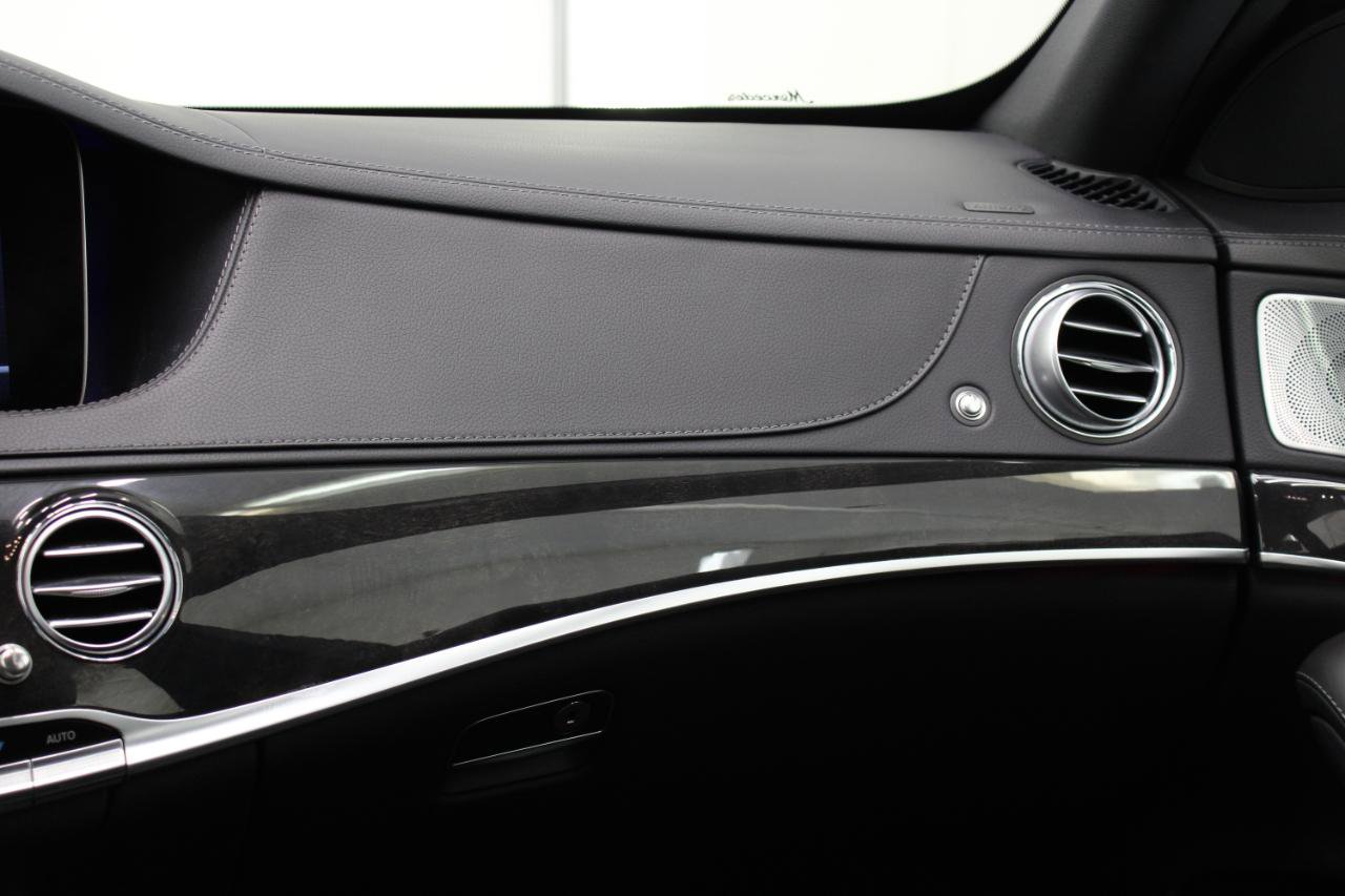 Used 2019 Mercedes-Benz S 560 Sedan image 56