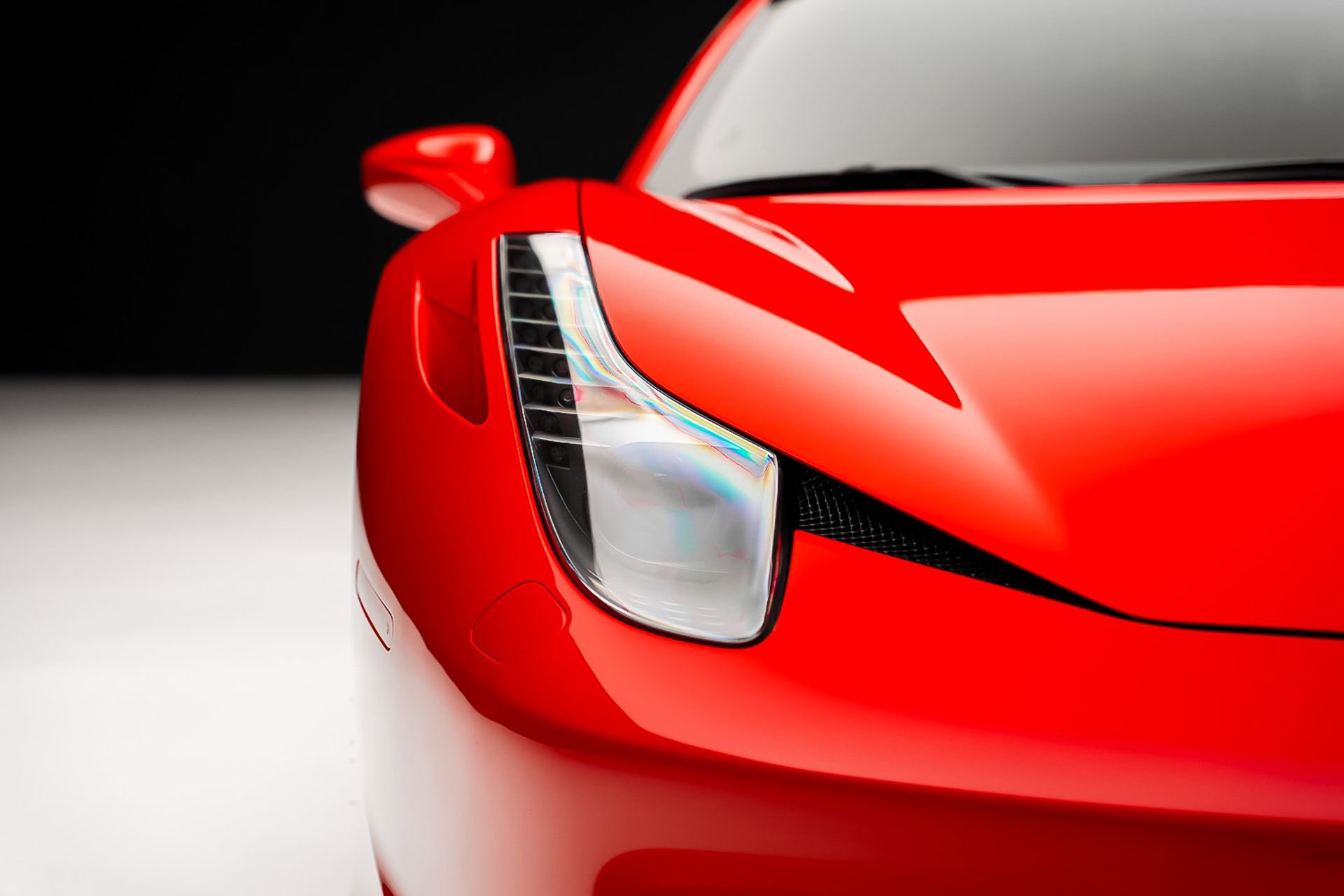 Used 2011 Ferrari 458 Italia Coupe image 9