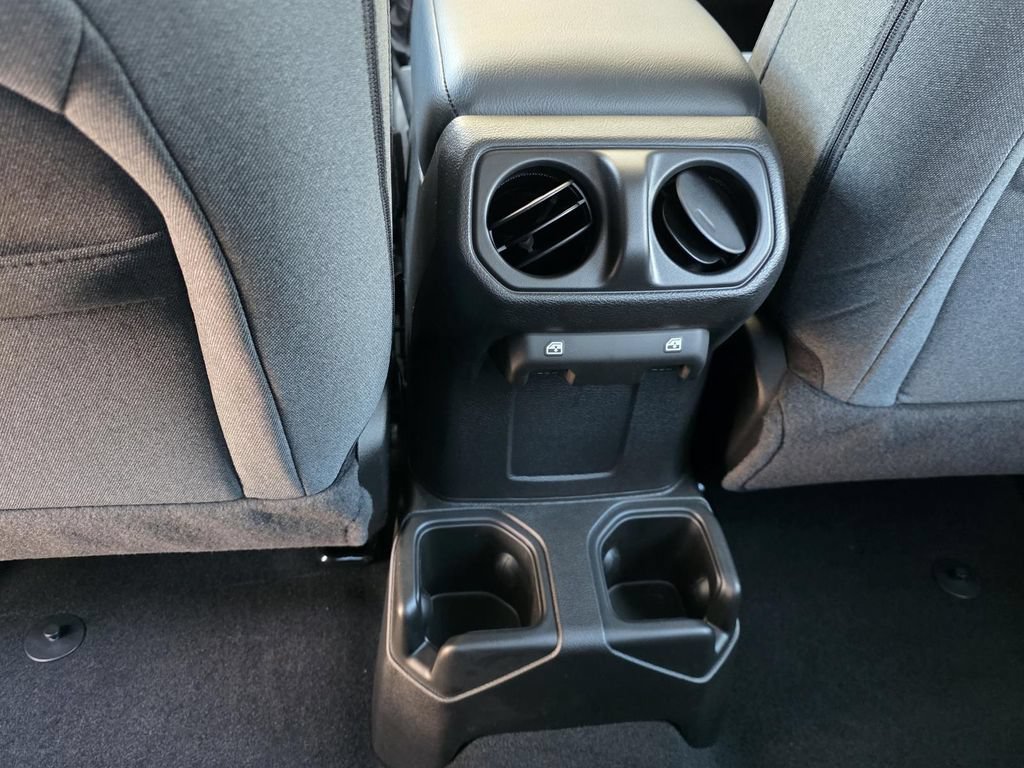 New 2026 Jeep Gladiator Sport AWD/4WD image 10