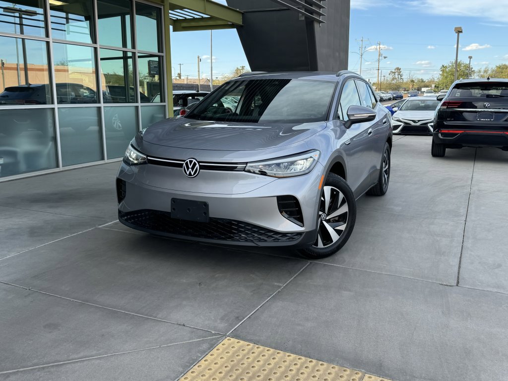 Used 2023 Volkswagen ID.4 Pro image 2