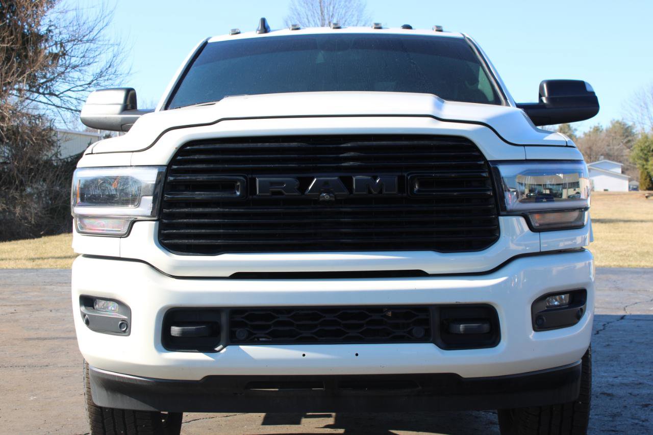 Used 2019 RAM 2500 Laramie w/ Night Edition image 2