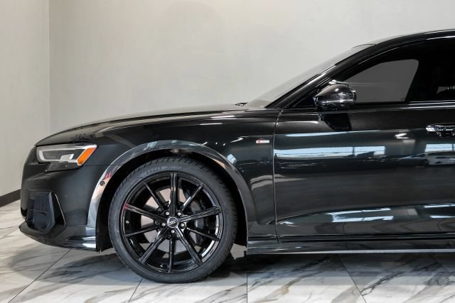 Used 2022 Audi A8 L 3.0T w/ Executive Package AWD/4WD image 15