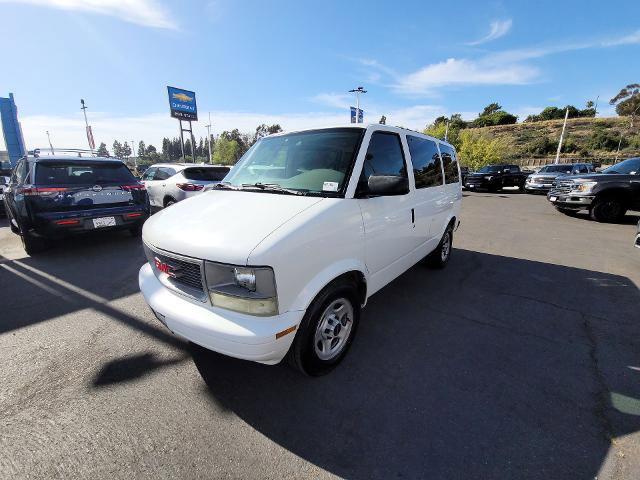 Used 2005 GMC Safari Passenger RWD image 4