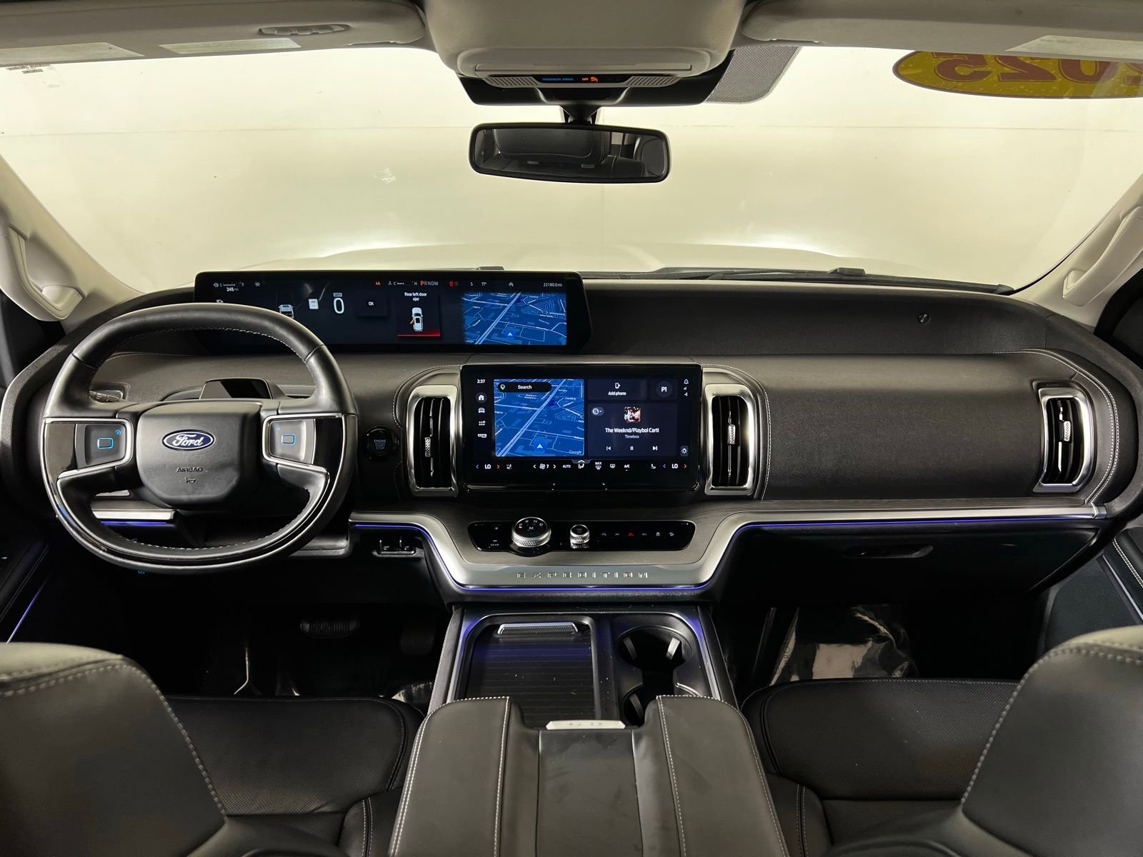 Used 2025 Ford Expedition Platinum AWD/4WD image 29