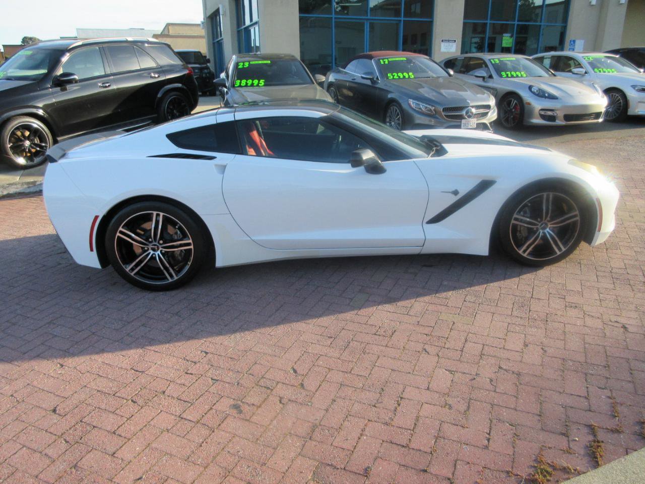 Used 2017 Chevrolet Corvette Stingray Coupe w/ Carbon Flash Badge Package image 73