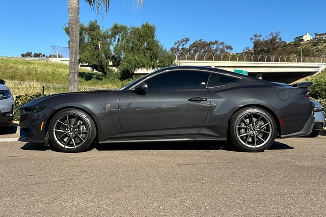 Used 2024 Ford Mustang Dark Horse image 9