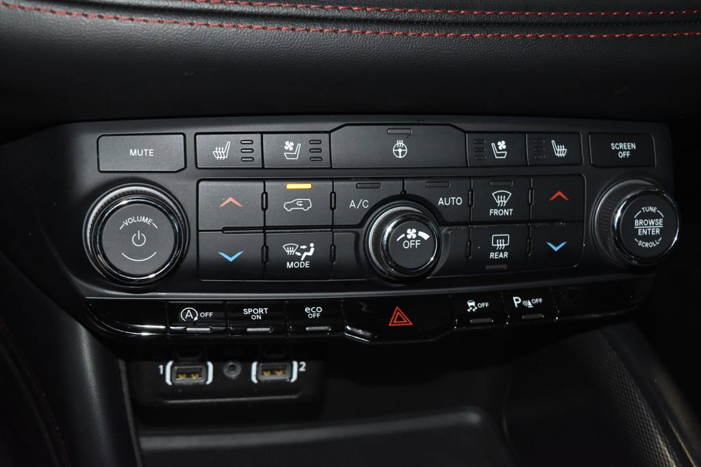 Used 2024 Dodge Durango GT image 13