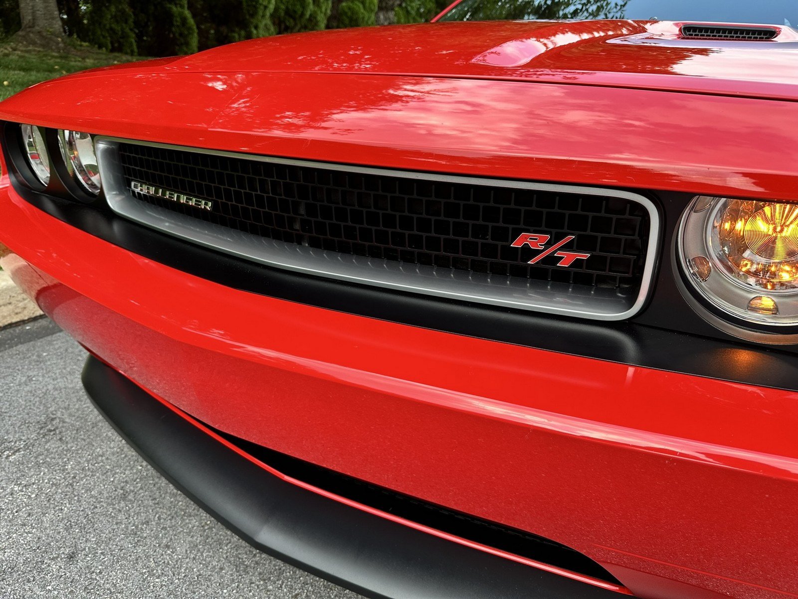 Used 2014 Dodge Challenger R/T w/ Electronics Convenience Group RWD image 58
