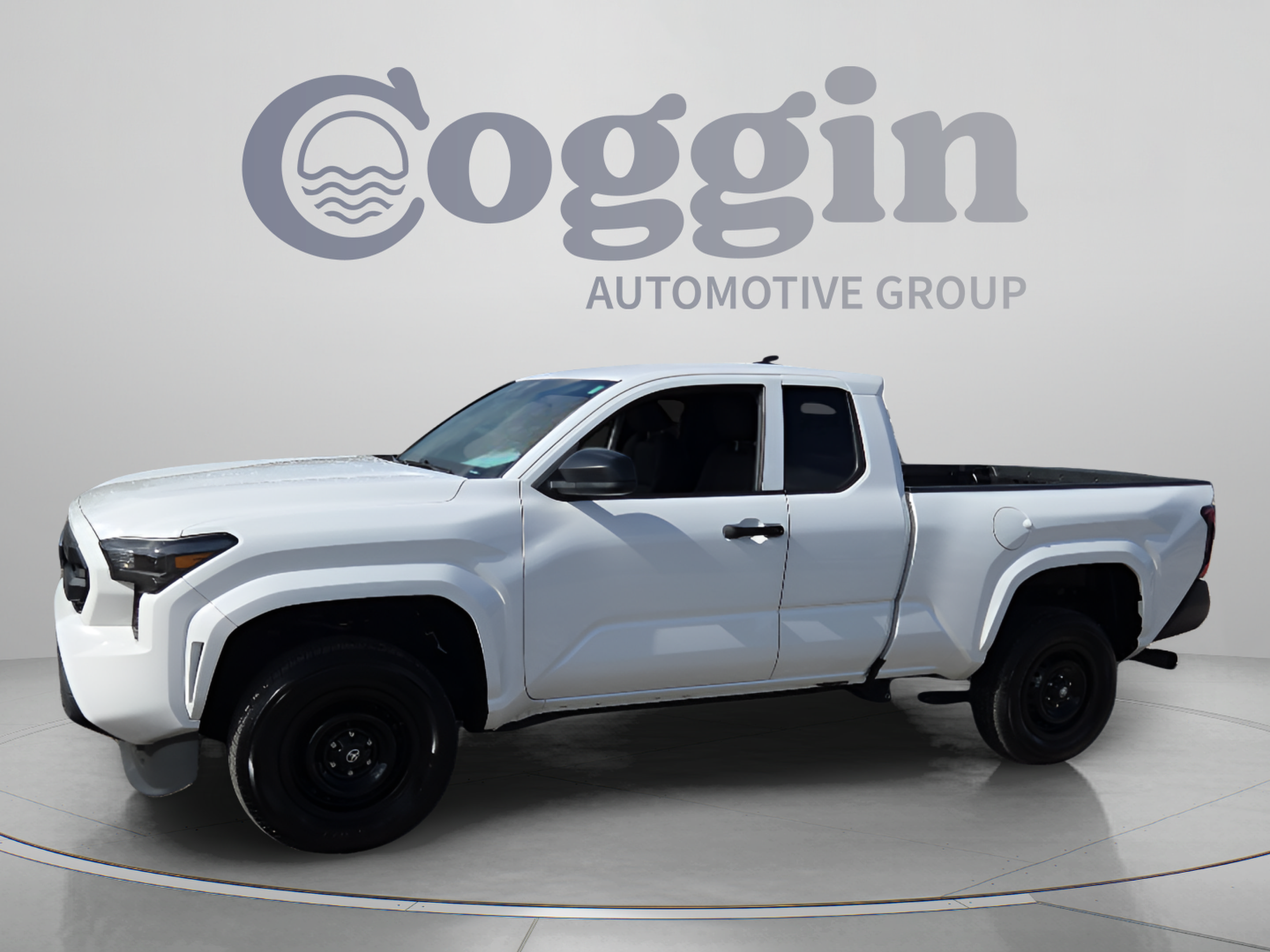 Used 2024 Toyota Tacoma SR RWD image 1