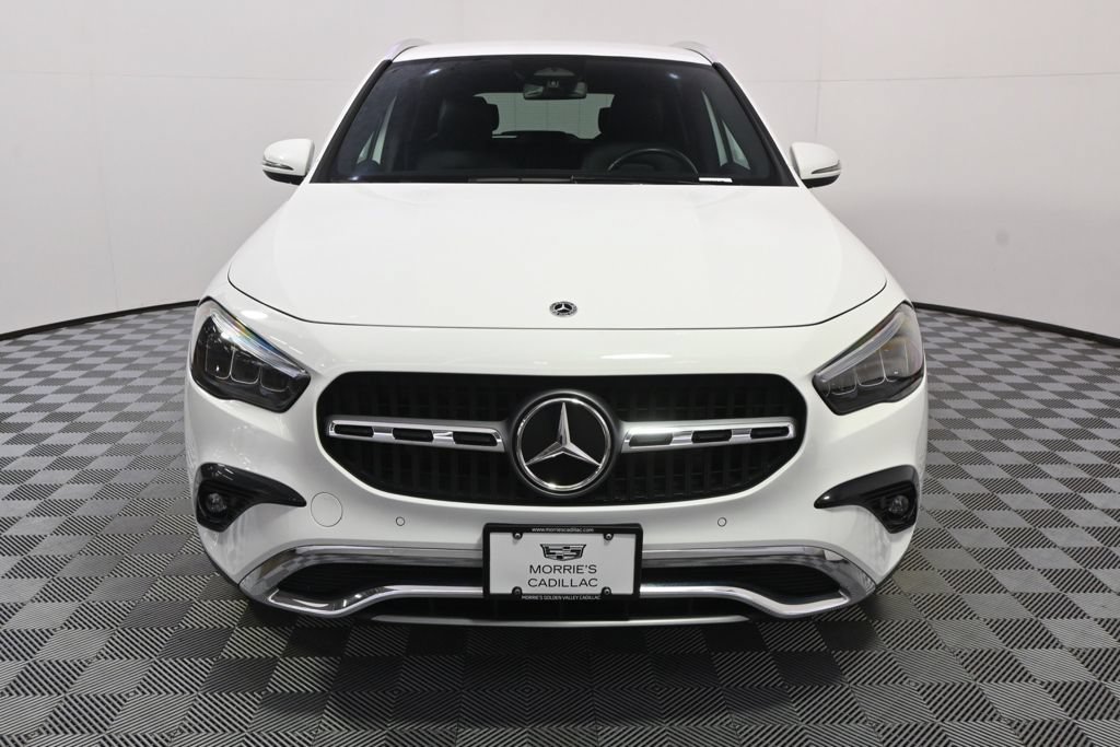 Used 2025 Mercedes-Benz GLA 250 4MATIC image 11