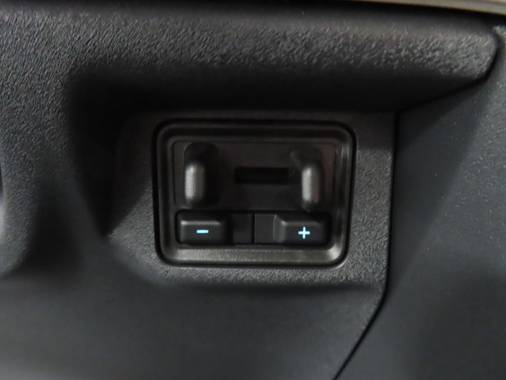 Used 2025 Ford Expedition Max Active AWD/4WD image 67