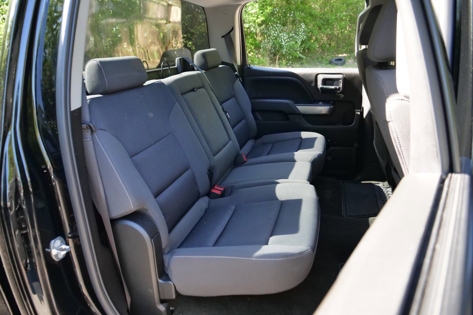 Used 2018 Chevrolet Silverado 1500 LT w/ All Star Edition AWD/4WD image 32