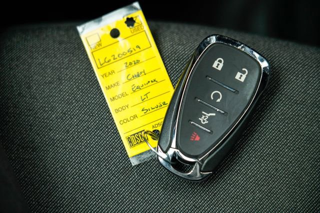 Used 2020 Chevrolet Equinox LT image 34