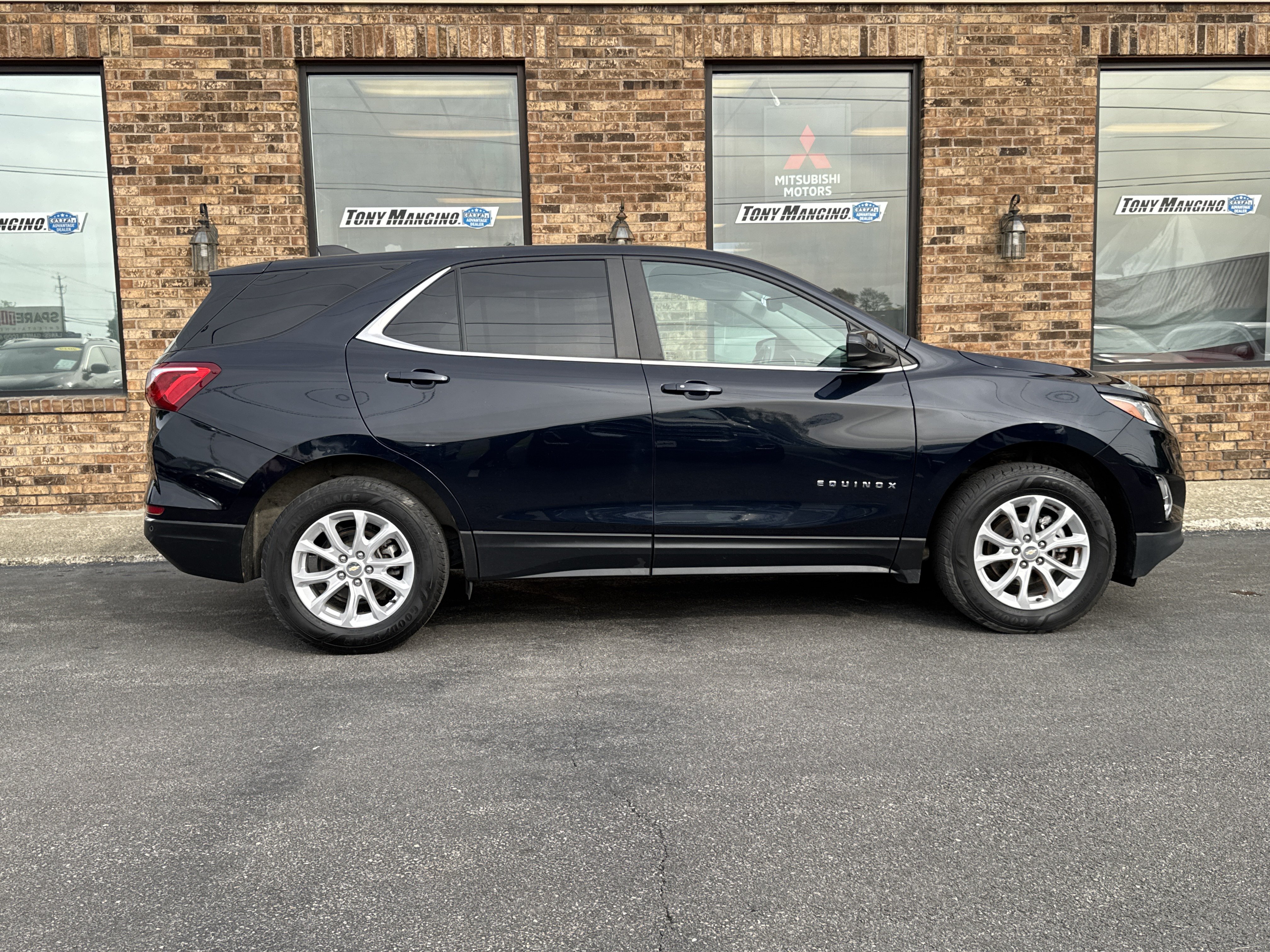Used 2021 Chevrolet Equinox LT AWD/4WD image 6