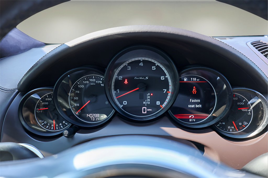 Used 2014 Porsche Cayenne Turbo S image 48