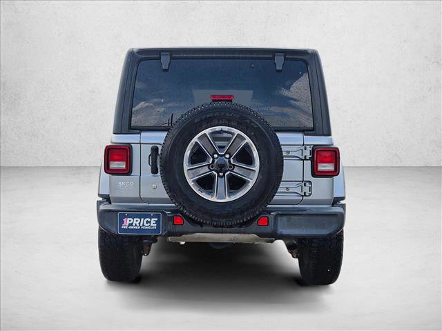 Used 2020 Jeep Wrangler Unlimited Sahara AWD/4WD image 6