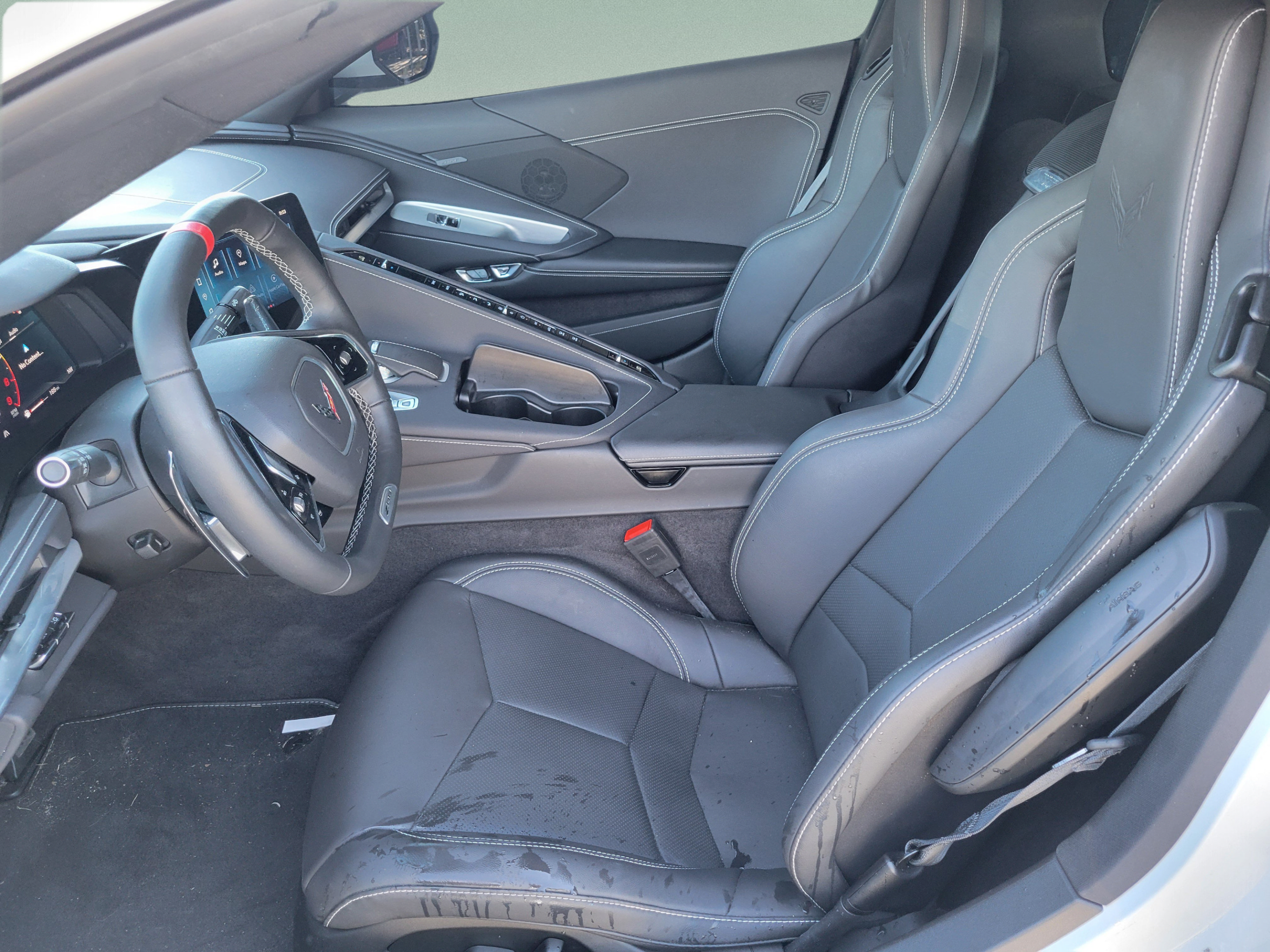 Used 2024 Chevrolet Corvette Z06 w/ Battery Protection Package RWD image 15