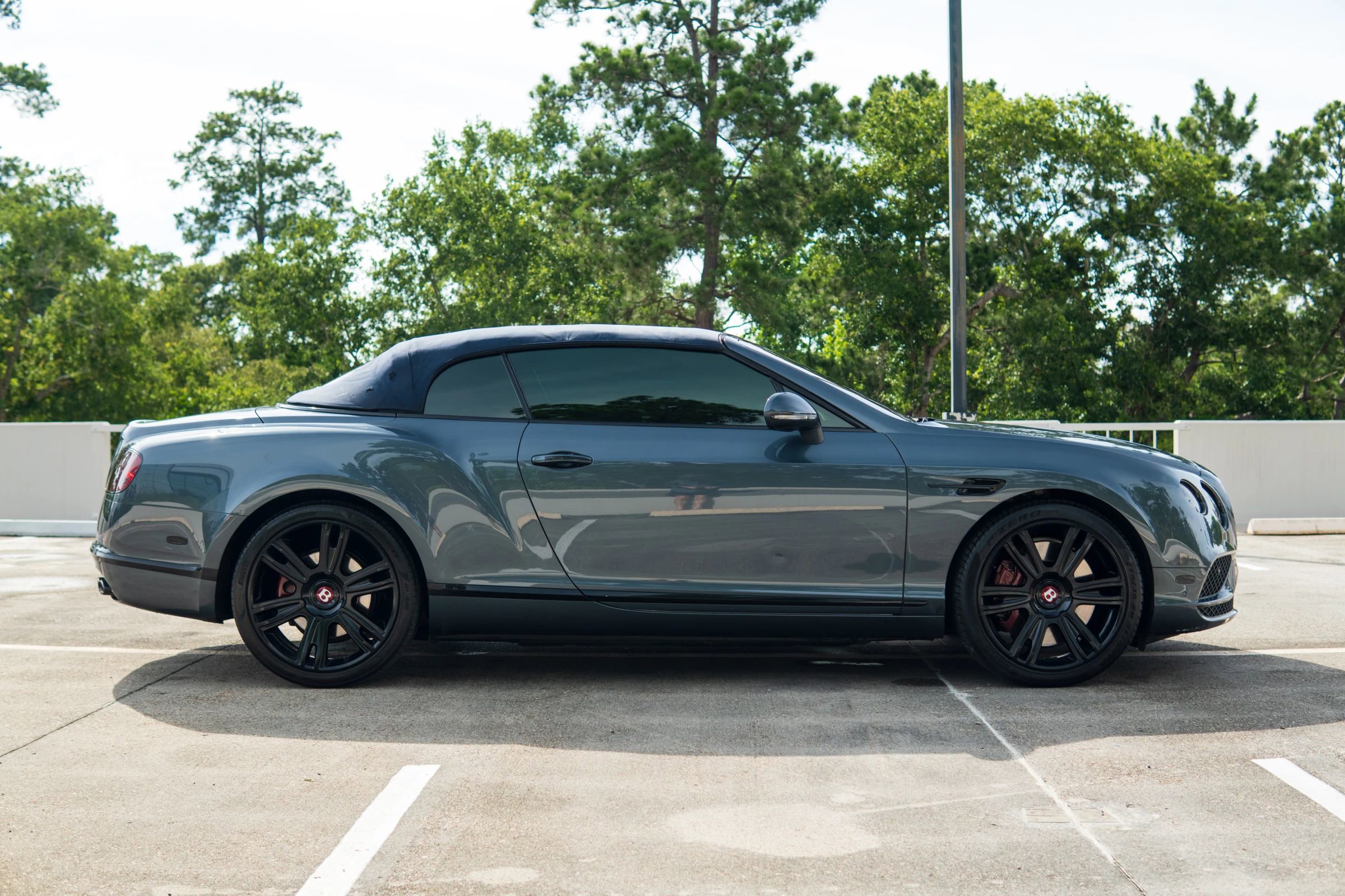 Used 2016 Bentley Continental GT AWD/4WD image 27