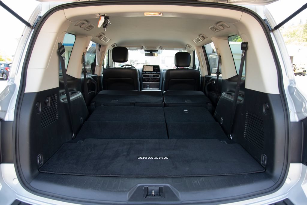 Used 2022 Nissan Armada SV AWD/4WD image 21