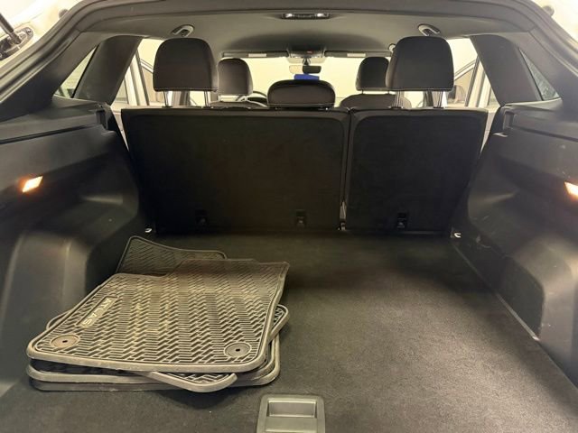 Used 2022 Volkswagen Atlas Cross Sport SE image 26