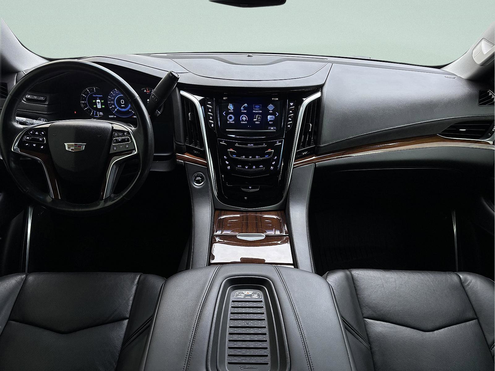 Used 2020 Cadillac Escalade Luxury image 33