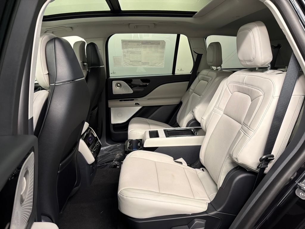 New 2026 Lincoln Aviator Reserve AWD/4WD image 35