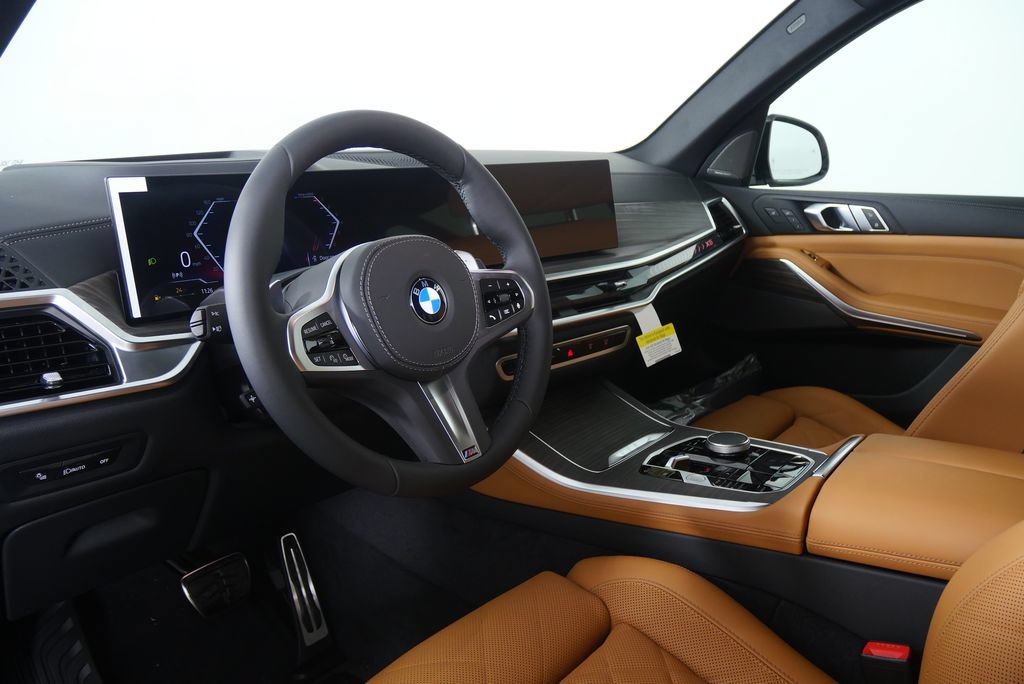 Used 2026 BMW X5 sDrive40i w/ M Sport Package RWD image 13