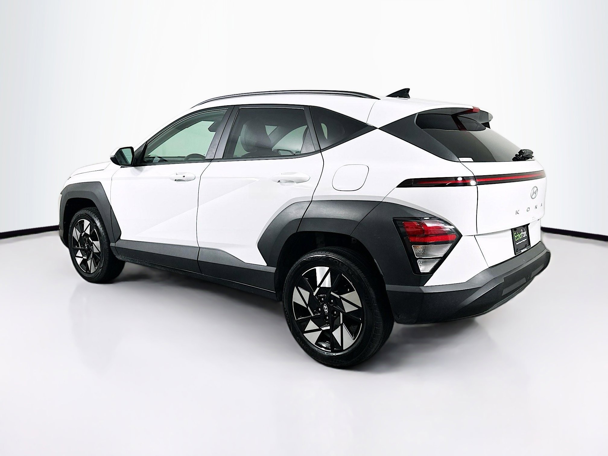 Used 2025 Hyundai Kona SEL image 5