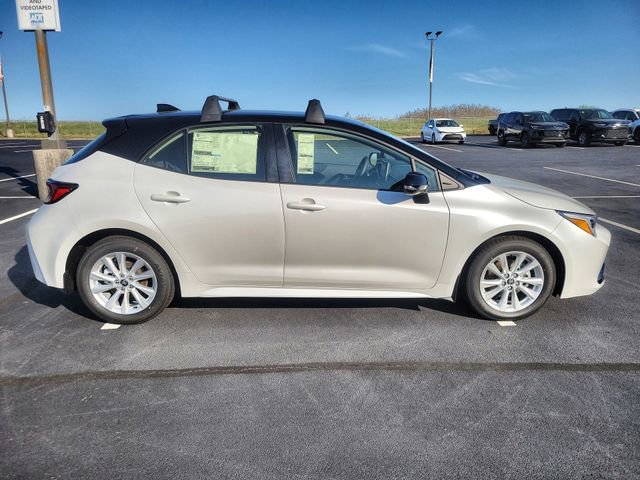 New 2026 Toyota Corolla SE image 9