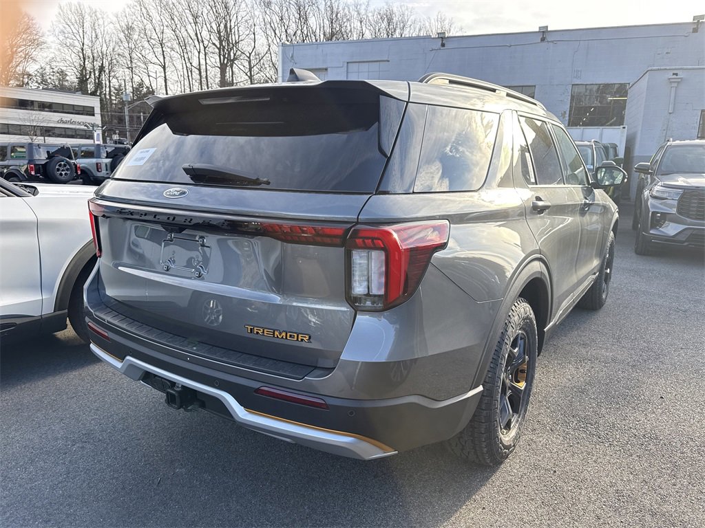 New 2026 Ford Explorer Tremor w/ Tremor Convenience Package image 6