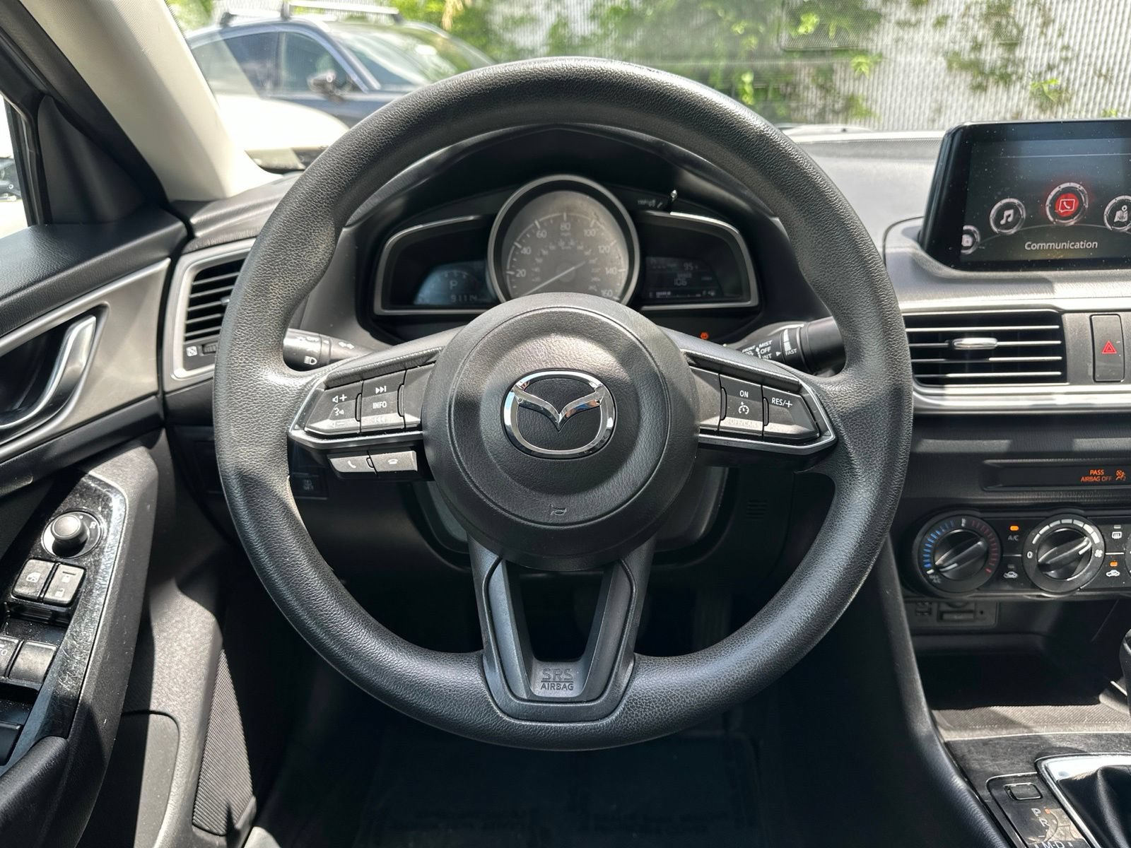 Used 2017 MAZDA MAZDA3 Sport FWD image 17