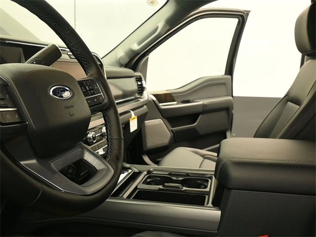 New 2026 Ford F250 Lariat image 19