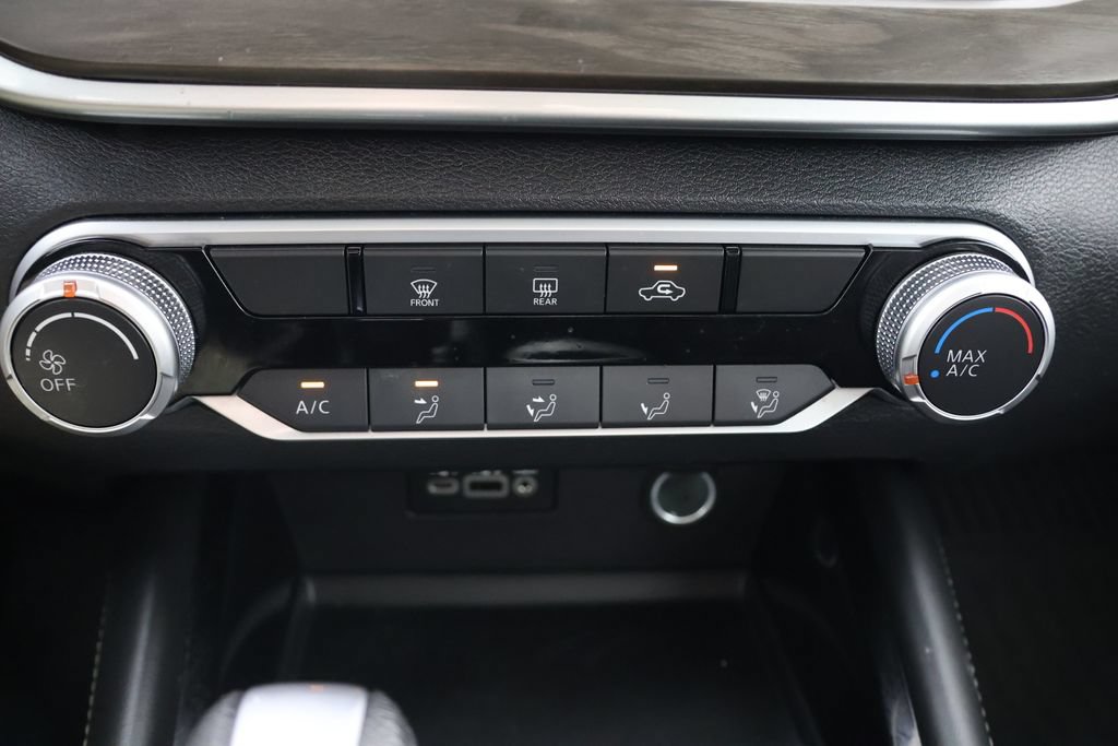Used 2023 Nissan Altima 2.5 SV FWD image 15