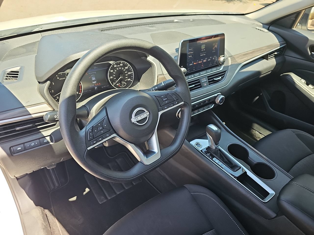 Certified 2025 Nissan Altima 2.5 SV FWD image 15