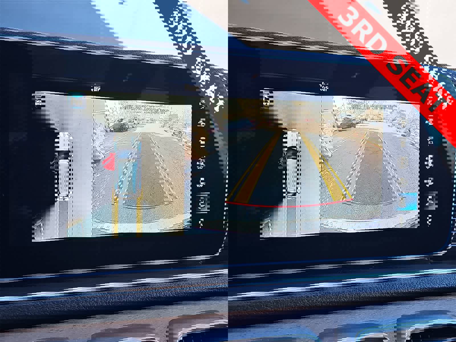 Used 2021 Mercedes-Benz GLE 350 w/ 3rd Row Seat Package image 26