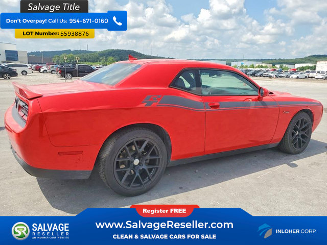 Used 2015 Dodge Challenger R/T Plus RWD image 4
