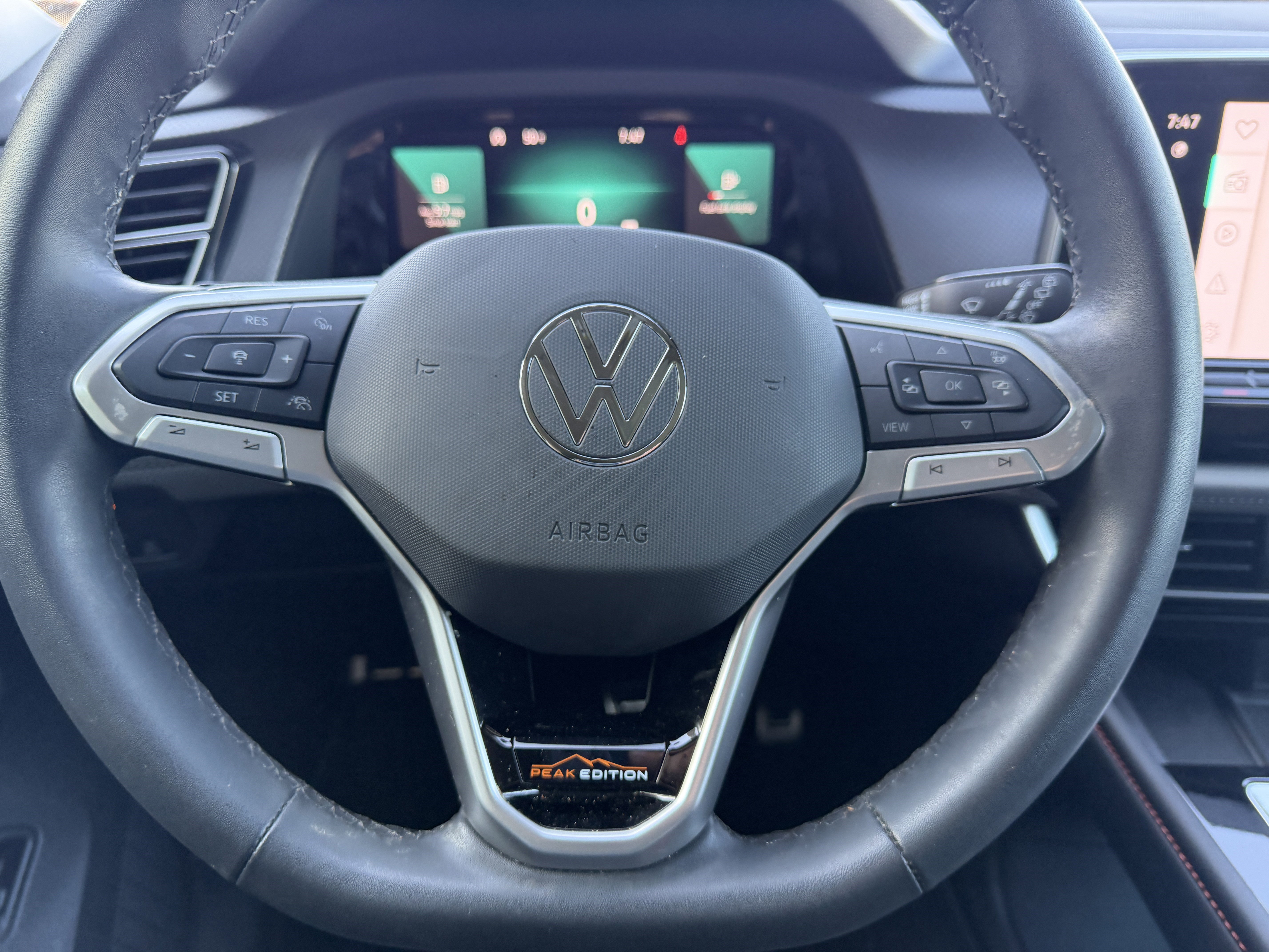 Used 2024 Volkswagen Atlas Peak Edition SEL image 16