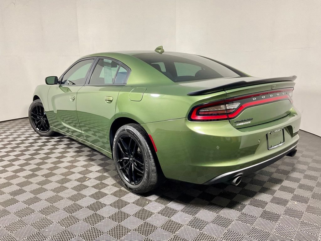 Used 2018 Dodge Charger GT w/ Blacktop Package AWD/4WD image 9