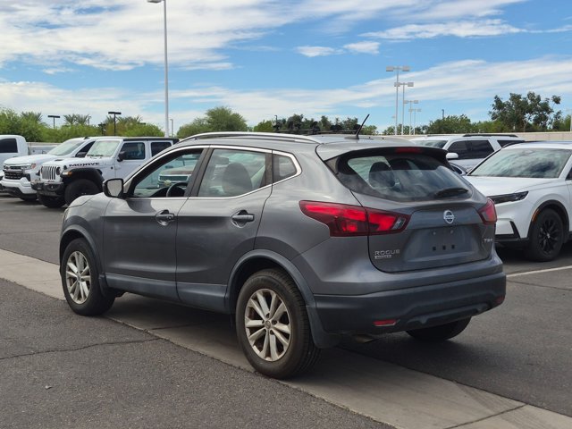 Used 2017 Nissan Rogue Sport SV AWD/4WD image 7