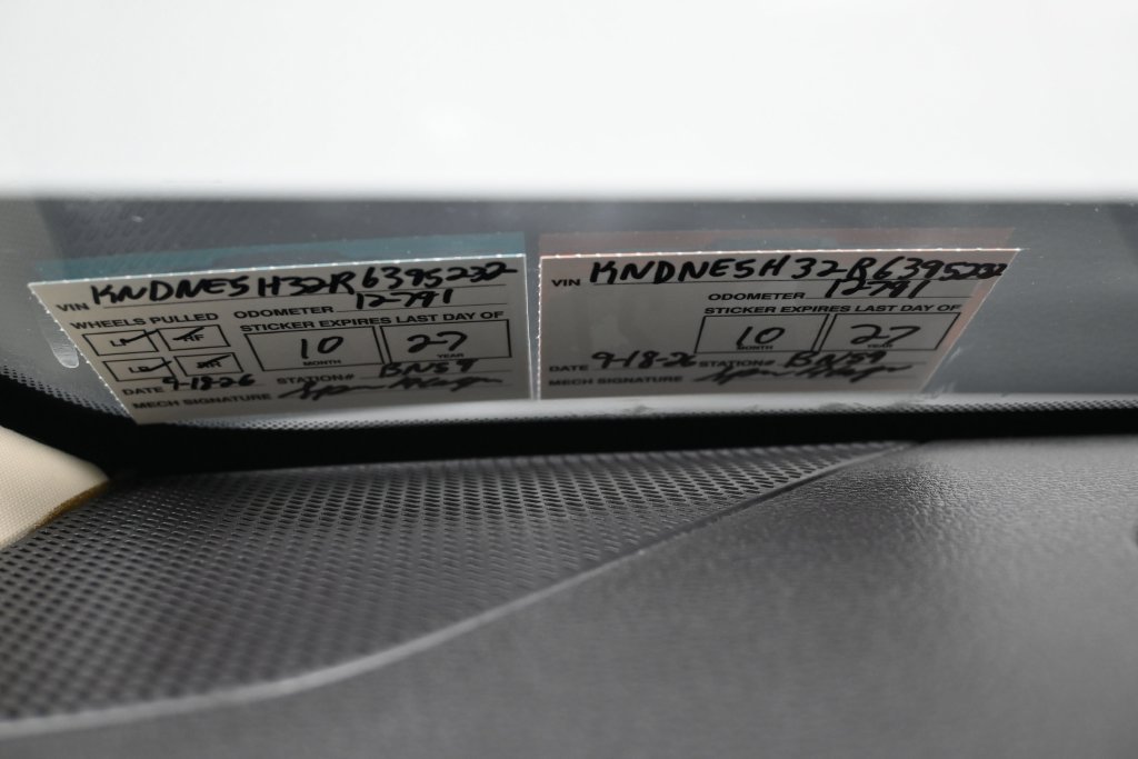 Used 2024 Kia Carnival SX Prestige FWD image 10
