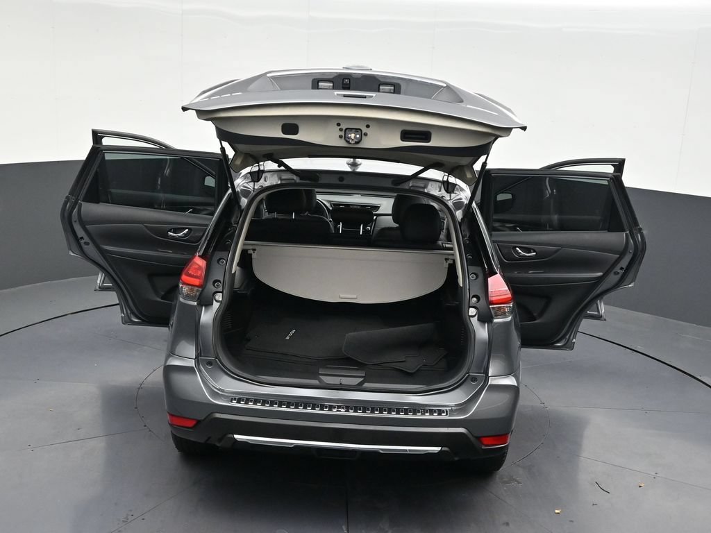 Used 2020 Nissan Rogue S w/ Special Edition Package FWD image 37