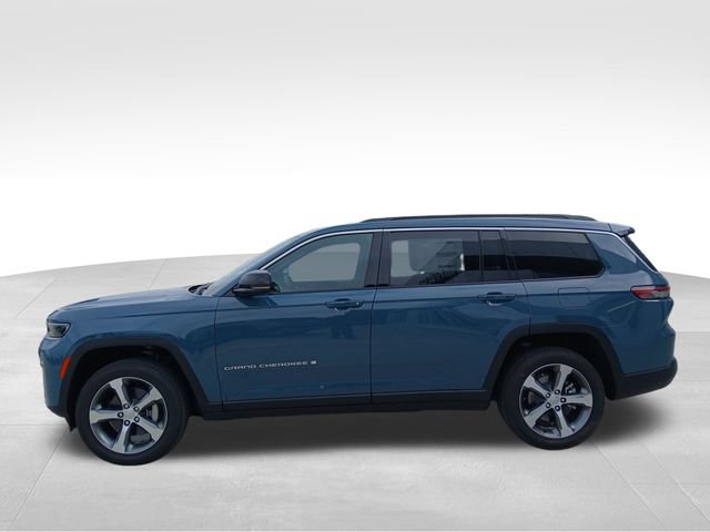 New 2026 Jeep Grand Cherokee L Limited w/ Trailer Tow Package AWD/4WD image 2
