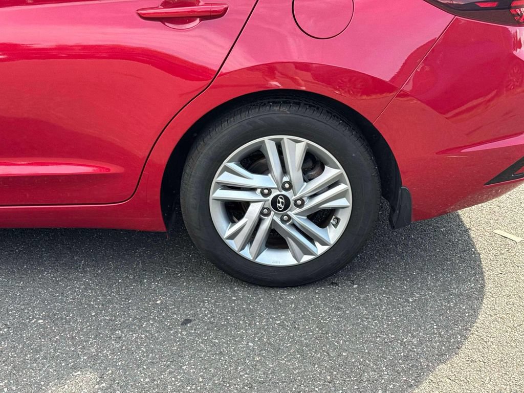 Used 2020 Hyundai Elantra Value Edition FWD image 11