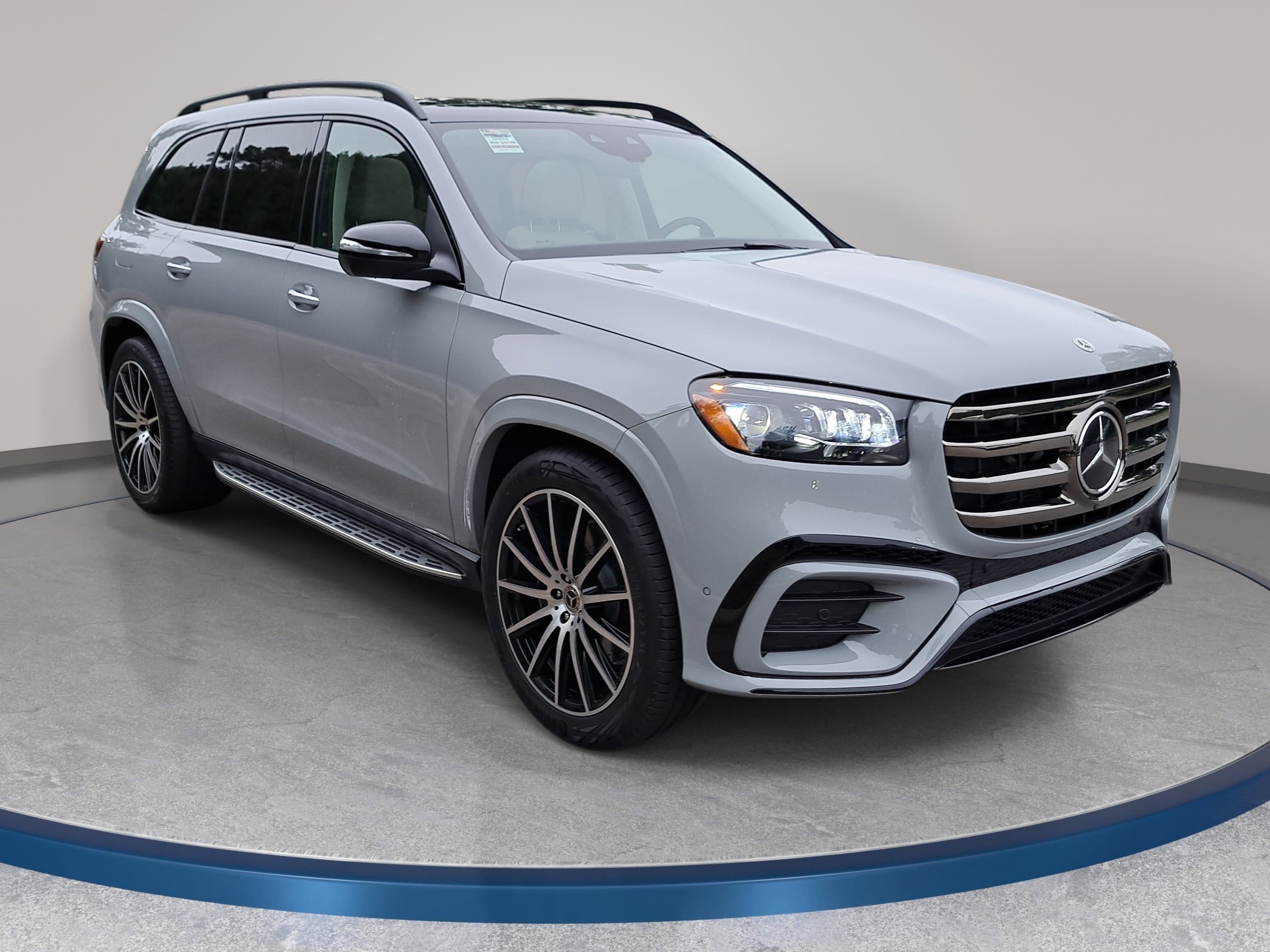 New 2026 Mercedes-Benz GLS 450 4MATIC image 3