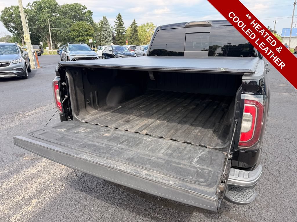 Used 2017 GMC Sierra 1500 SLT w/ SLT Premium Package AWD/4WD image 9