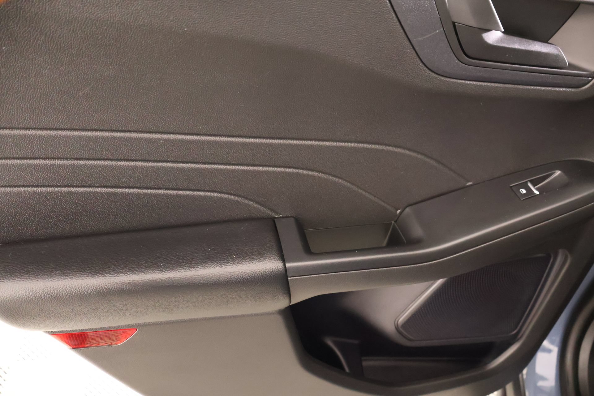 Used 2023 Ford Escape Active w/ Cold Weather Package FWD image 16